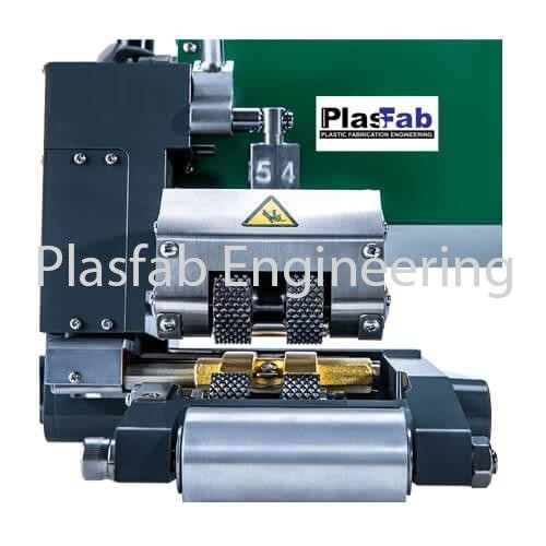 Dual Display Professional Geomembrane Welding Machine PFE900D - Image 3